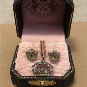 *BUNDLE* Juicy Couture Crown Necklace & Earrings!